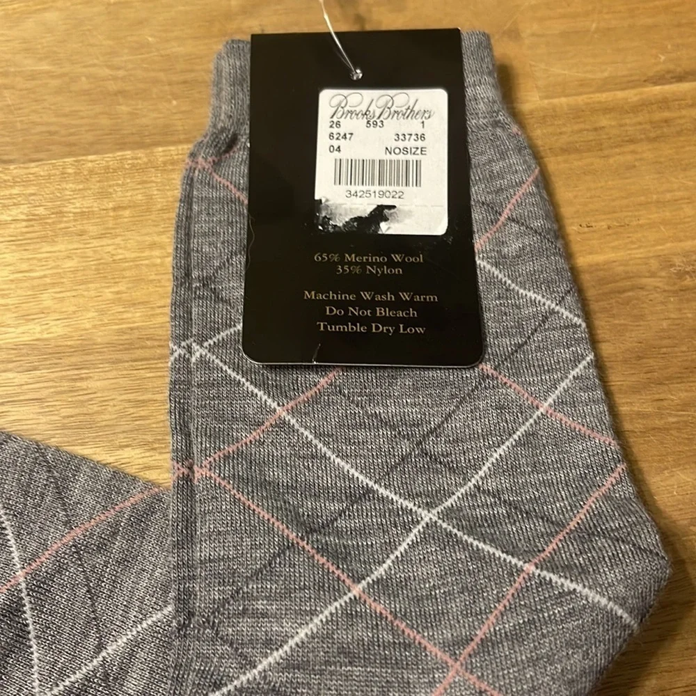 BROOKS BROTHERS socks